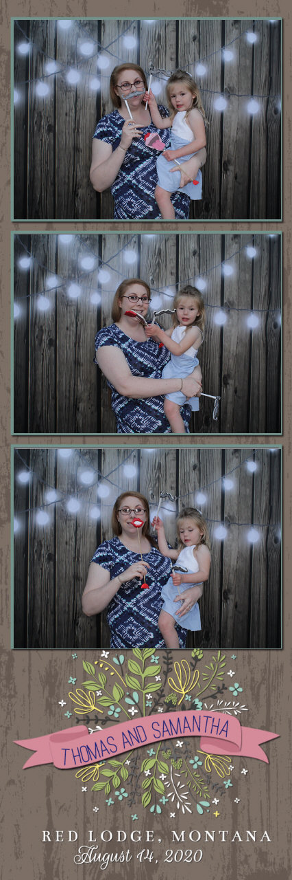 Sammy and Thomas Wedding | View more photos from the event at gallery.photoboothbillings.com/u/PhotoBoothBillings/Sammy-and-Thomas-Wedding